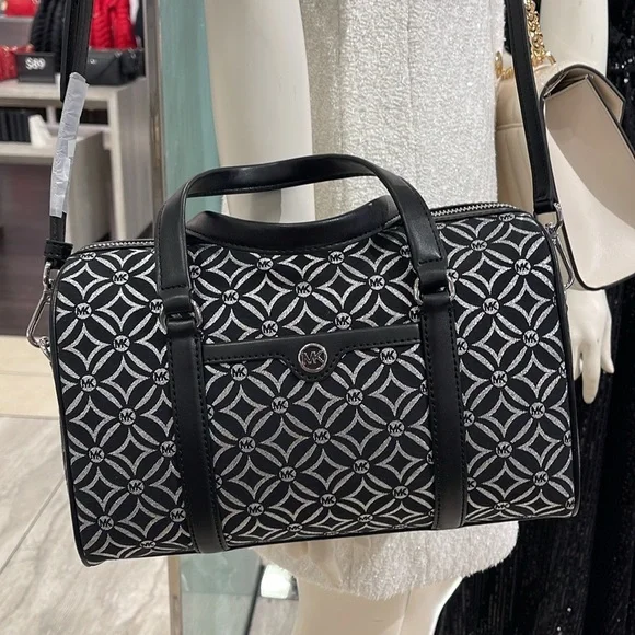 MICHAEL KORS JST TRAVEL MEDIUM DUFFLE SATCHEL SHOULDER CROSSBODY BAG MK BLACK - Picture 3 of 16